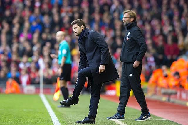 阿尔佩伦-申京与姚明合影，传承中锋的精神